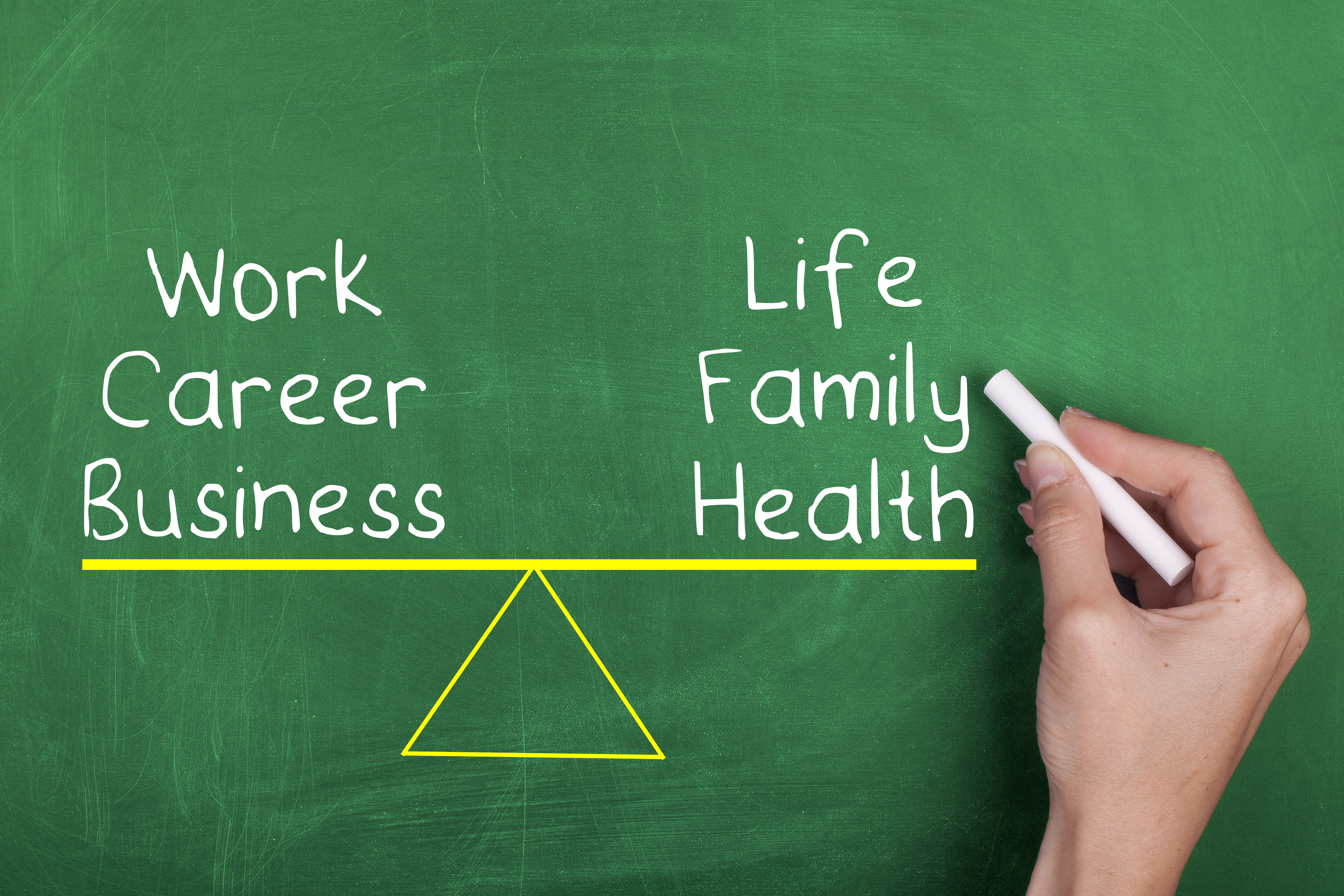 Equilibrio entre la vida laboral, el equilibrio entre la carrera para ganar  dinero y la vida
